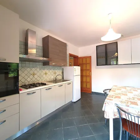 Orchidea By Interhome * 阿雷内拉